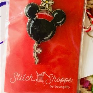 Stitchshoppe by Loungefly Minnie Balloon Pin, new in package.